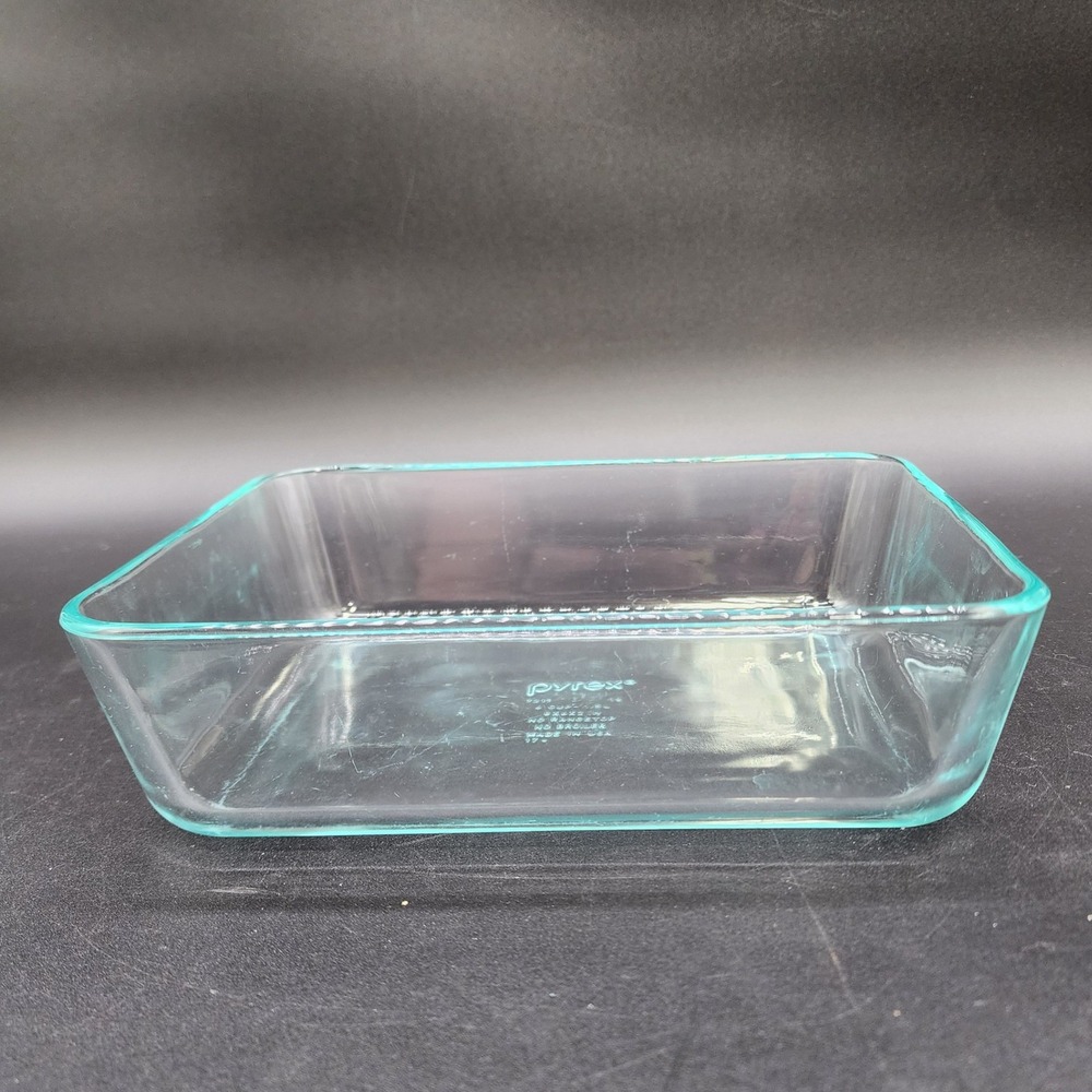 VTG Pyrex 6 Cup 1.5L Clear Glass Rectangular Food Baking Dish 7211 Made in USA